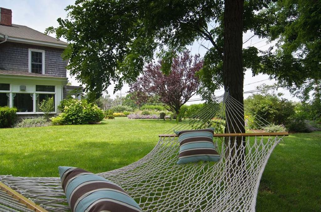 Shorecrest Bed And Breakfast Southold Exteriör bild